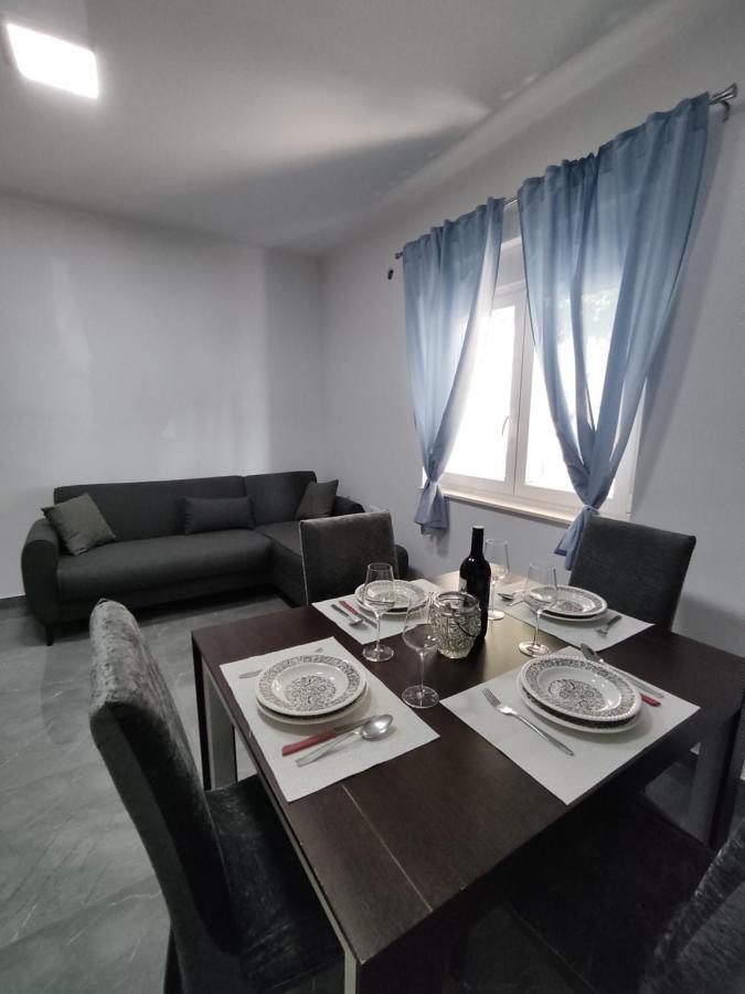 Apartman Lu Jesenice  Exterior foto